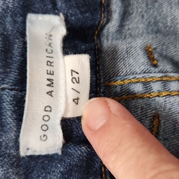 Good American Good Waist Raw Hem Skinny Jeans - Picture 6 of 8